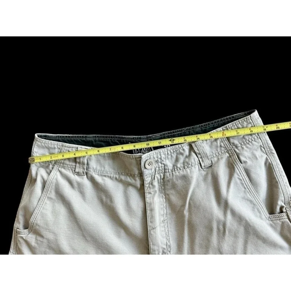 Vintage‎ Y2K Tapout Shorts Cargo Sz 36 Khaki Embroidered Logo Side MMA 2000's
